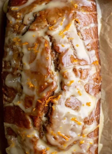 Loaf of easy gingerbread bread decorated with spices